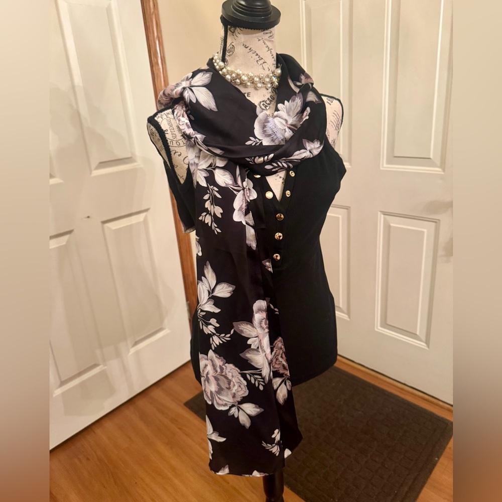 nwt white house black market silk floral scarf
